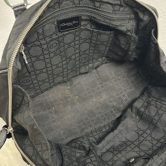 💯 Authentic Dior Handbag🍀 - Picture 3 of 17